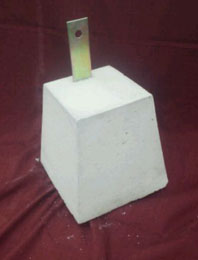 羽子板付束石　高さ:22cm　天端15㎝　底21㎝　(送料別途)